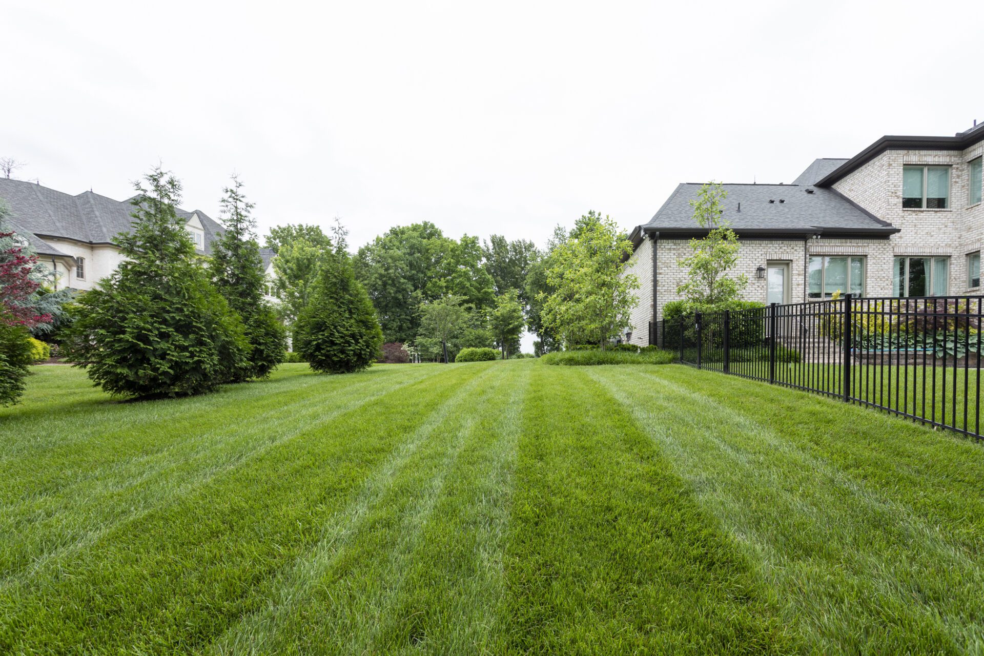 Lawn Care in Nashville - Residential Landscaping